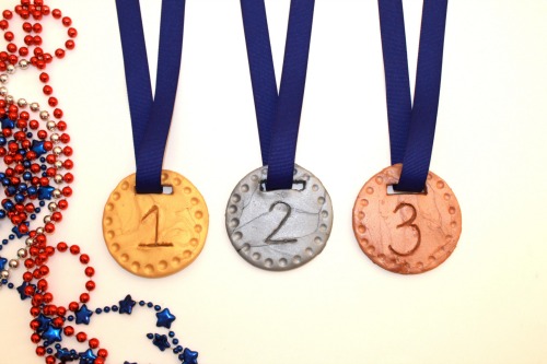 DIY Olympic Medals 