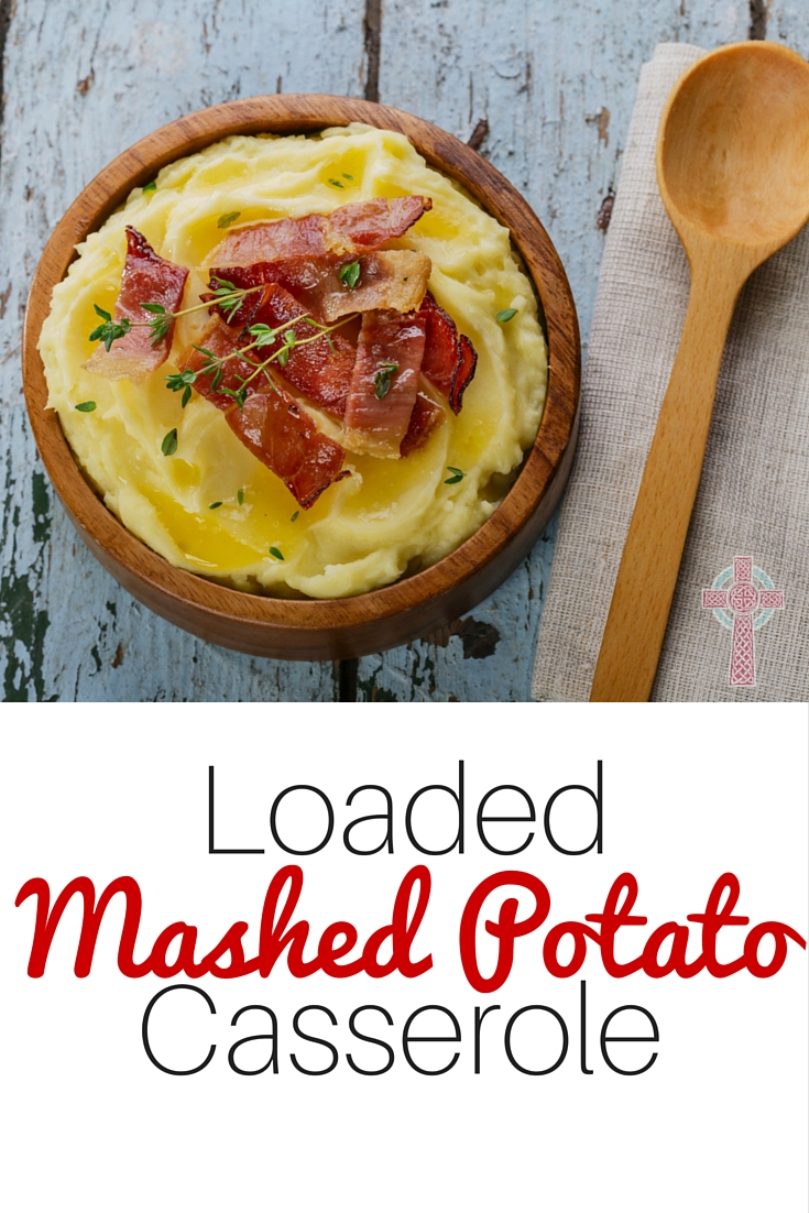 Try this Loaded Mashed Potato Casserole at your next family gathering! It's delicious! 