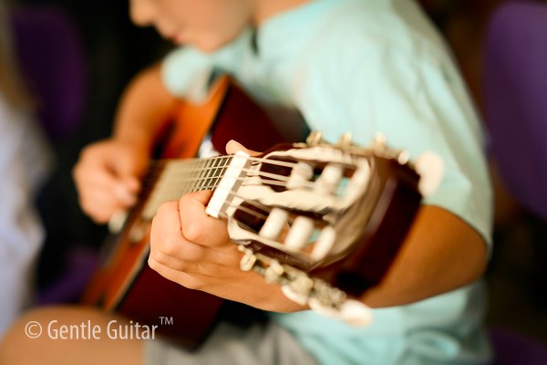 online guitar lessons for kids 