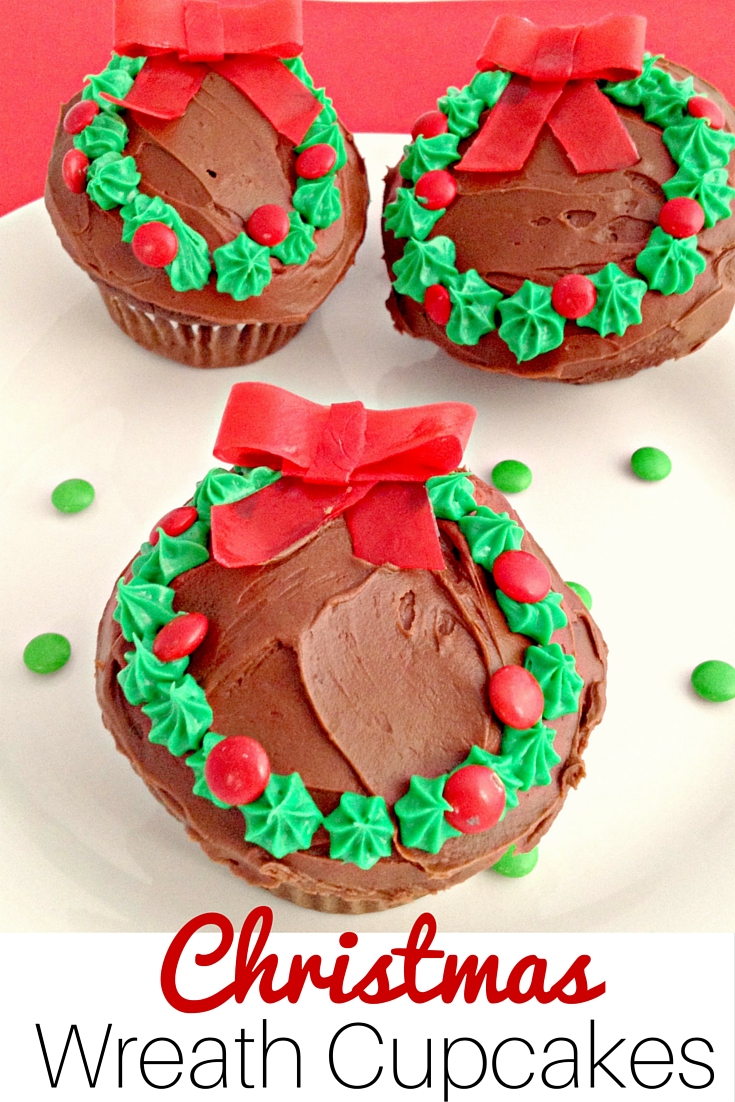 christmas wreath cupcakes