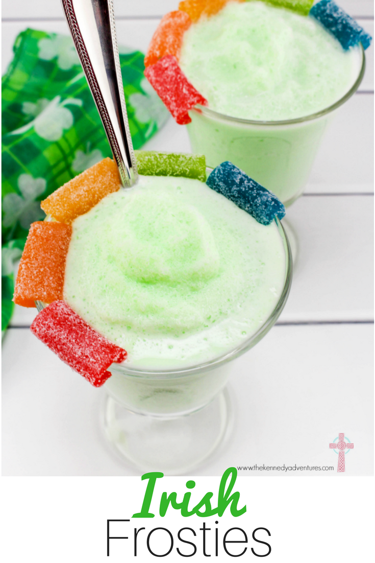Irish Frosties are the perfect dessert for your Saint Patrick's Day party!