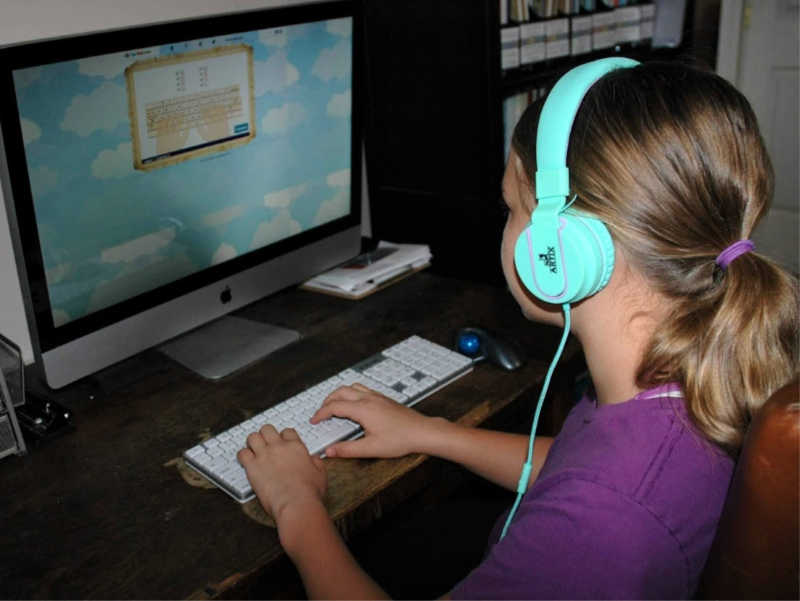 Want to incorporate typing lessons into your homeschool? We love these for our middle schooler!