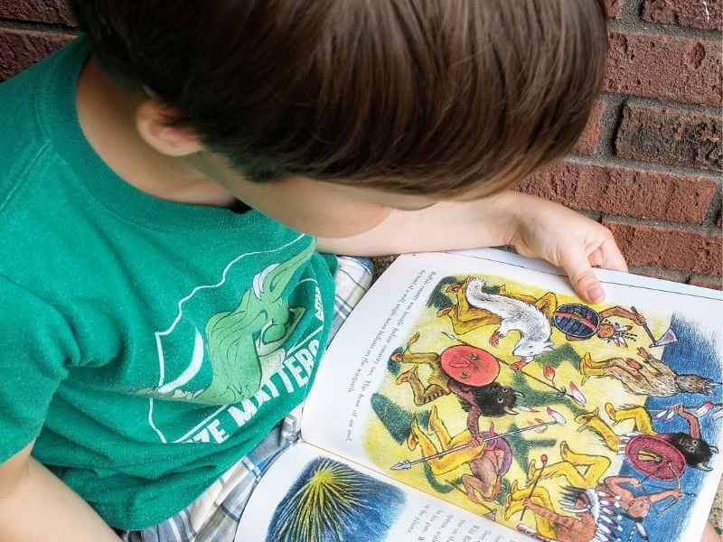 using literature to teach history in your homeschool